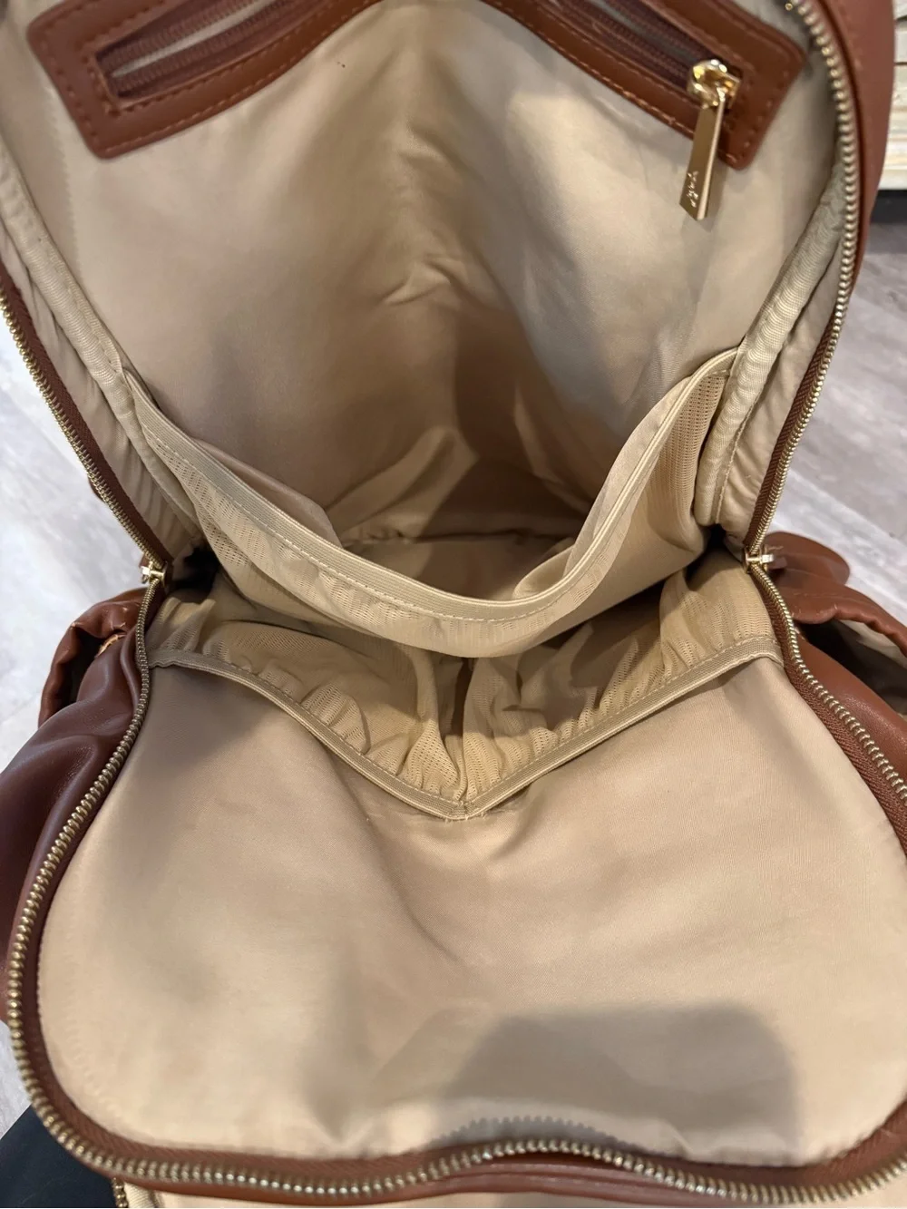 JuJuBe Million Pockets Deluxe Backpack Spice Brown Vegan Leather Diaper Bag